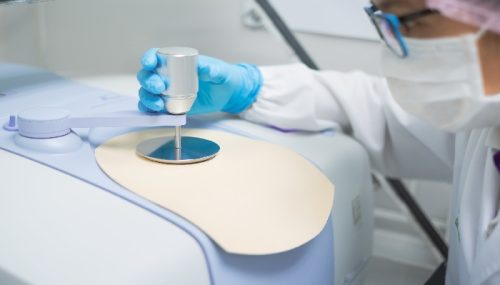 Laboratorium pengujian plastik Laboratorium pengujian plastik